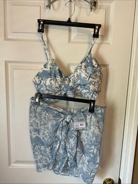 Shade & Shore Women's Toile Floral Botanical Artsy Swimwear (Top & CoverUp) NWT